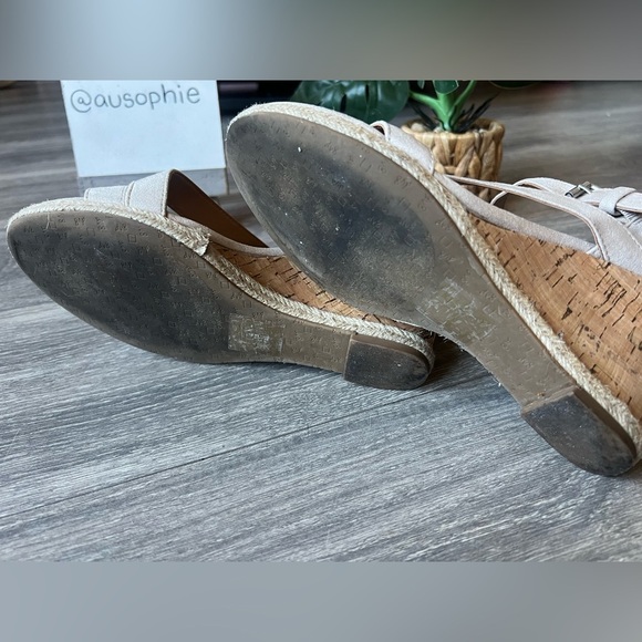 Dolce Vita DV8 Pierre faux suede Strappy cork Wedge Sandals. Size 8 - Picture 6 of 8
